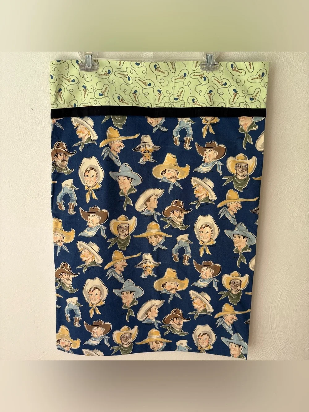Vintage Alexander Henry Buckaroo Fabric Handmade Pillow‎ Case